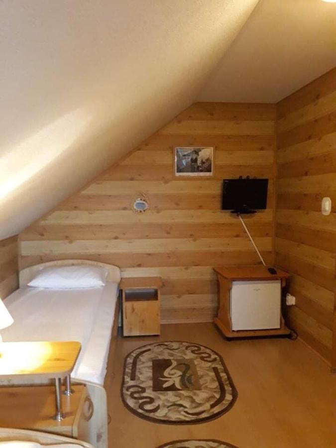 Ocna Şugatag Casa Alberta المظهر الخارجي الصورة